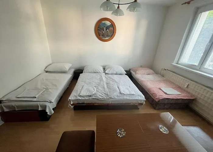 Apartament Apartman Solid, *